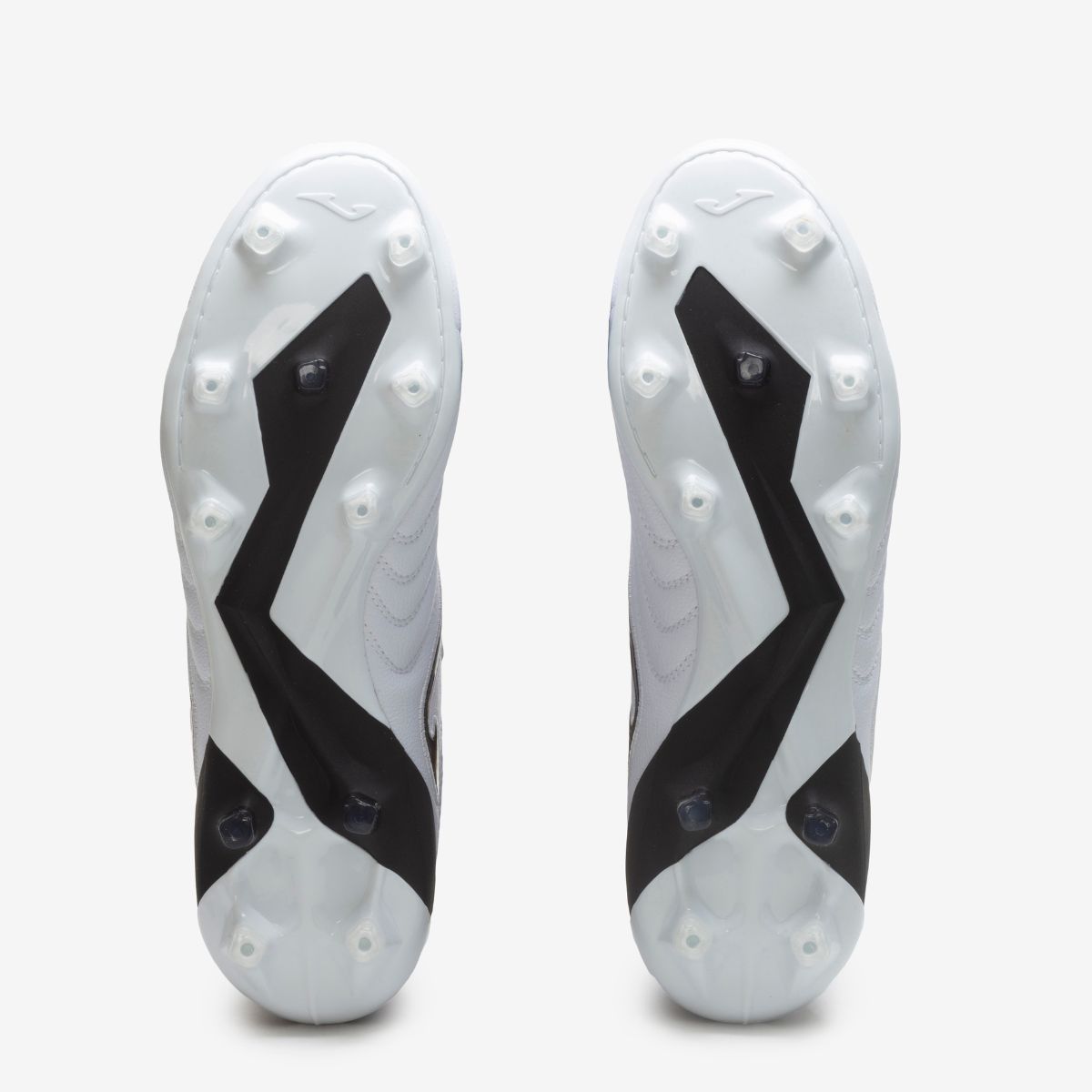 Chuteira de Campo Joma Aguila Cup Masculina